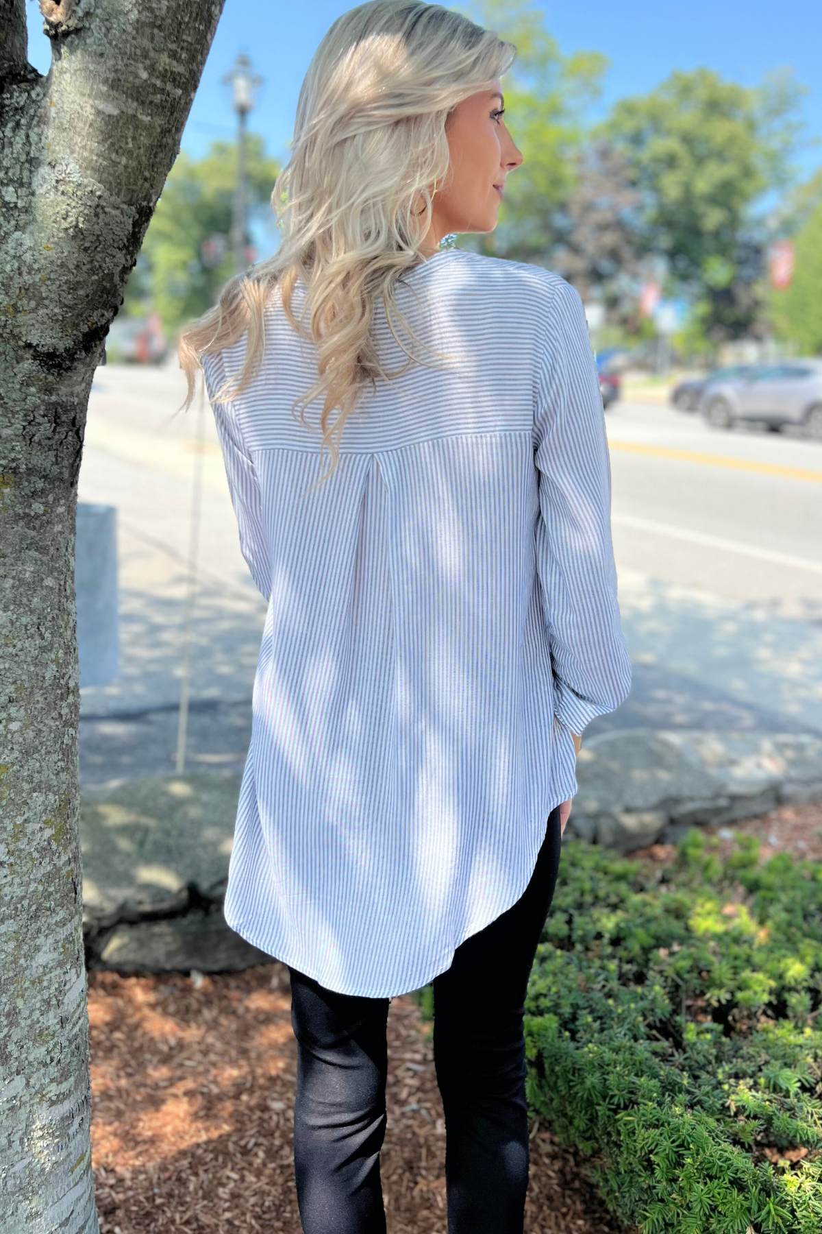 Blu Pepper - STRIPED COLLARED BUTTON DOWN WITH POCKETS
