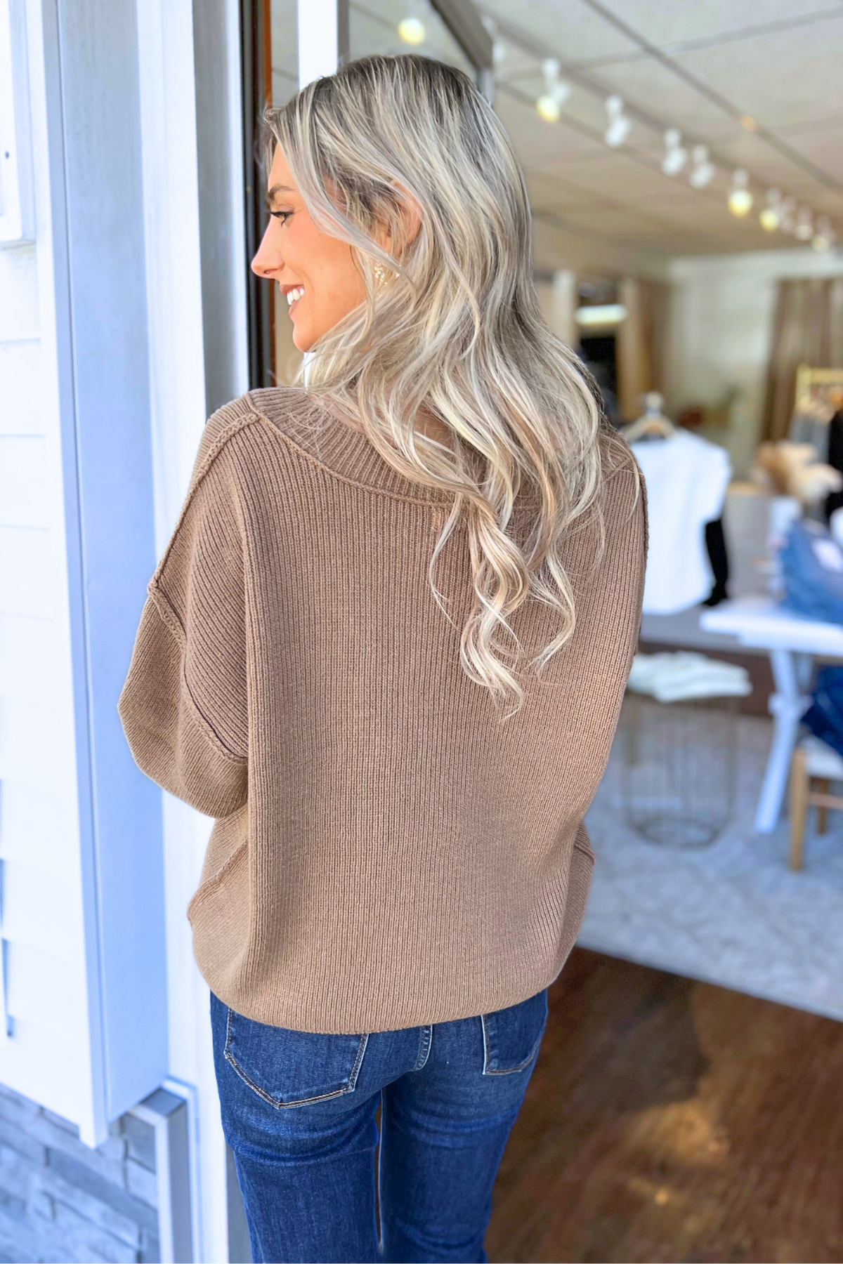 Blu Pepper - Exposed Seam V Neck Pullover Knit Sweater, TAN