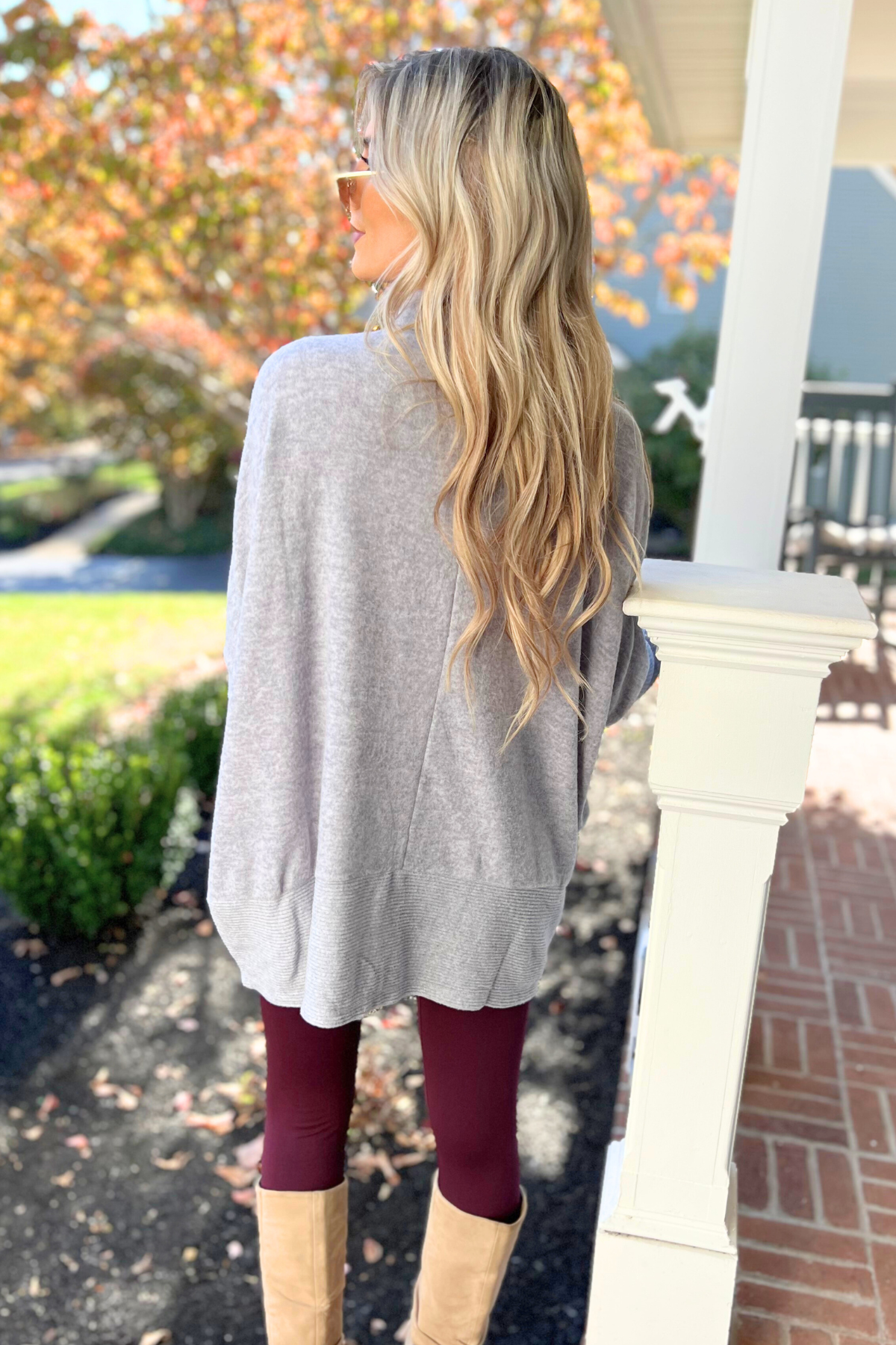 Wish You Were Here Tunic, H Grey (SHIPS IN 1-2 WEEKS) Black