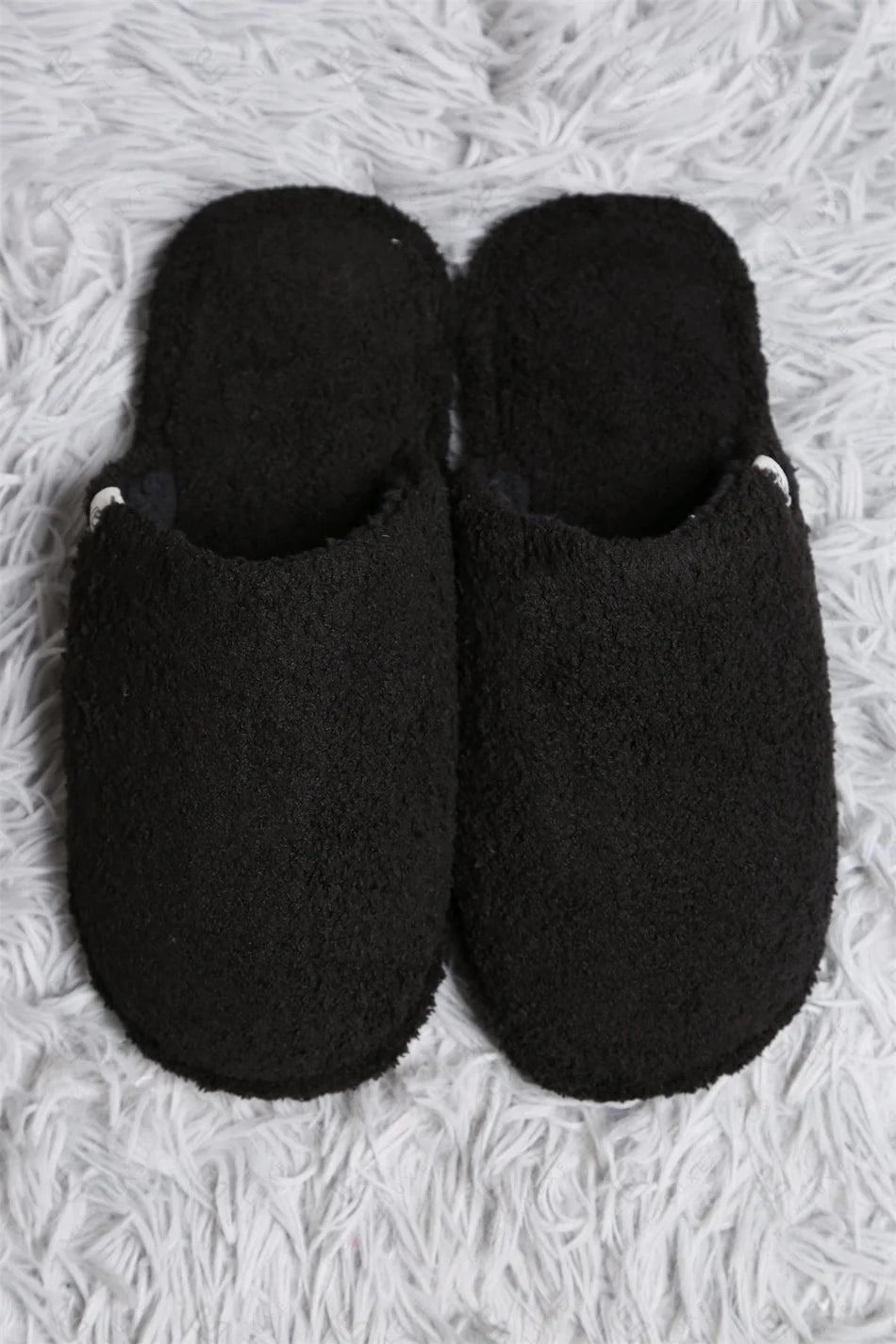Comfy Luxe, Slippers, OG Solid Closed Toe, Multiple Colors (SHIPS IN 1-2 WEEKS)