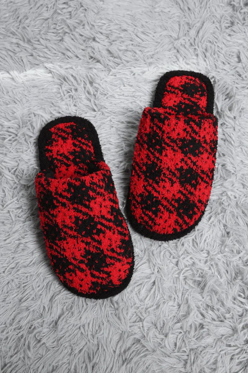 Comfy Luxe Buff Check Slippers, Red or White