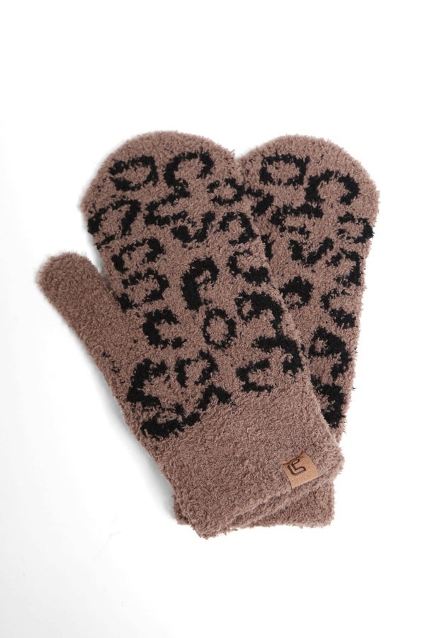 Comfy Luxe Leo Print Mittens