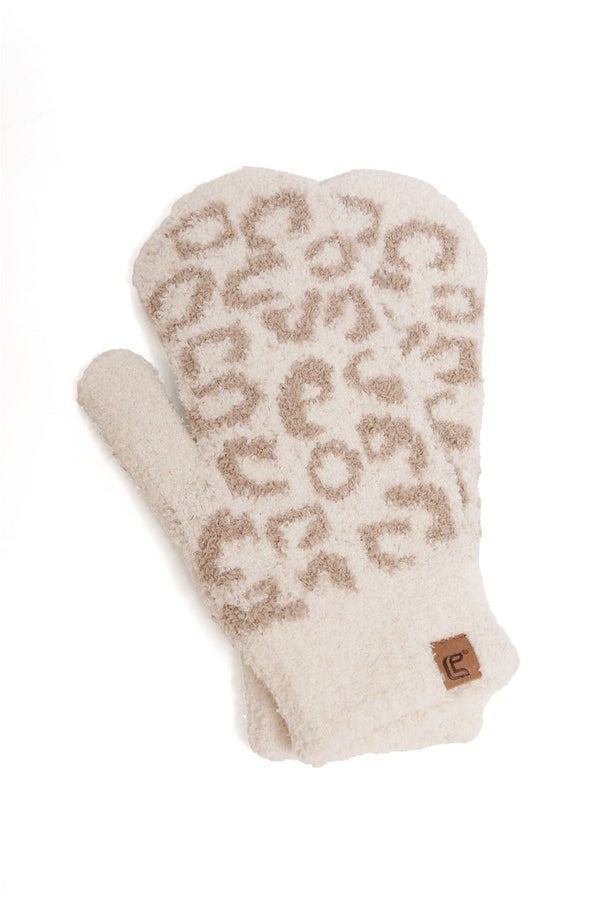 Comfy Luxe Leo Print Mittens