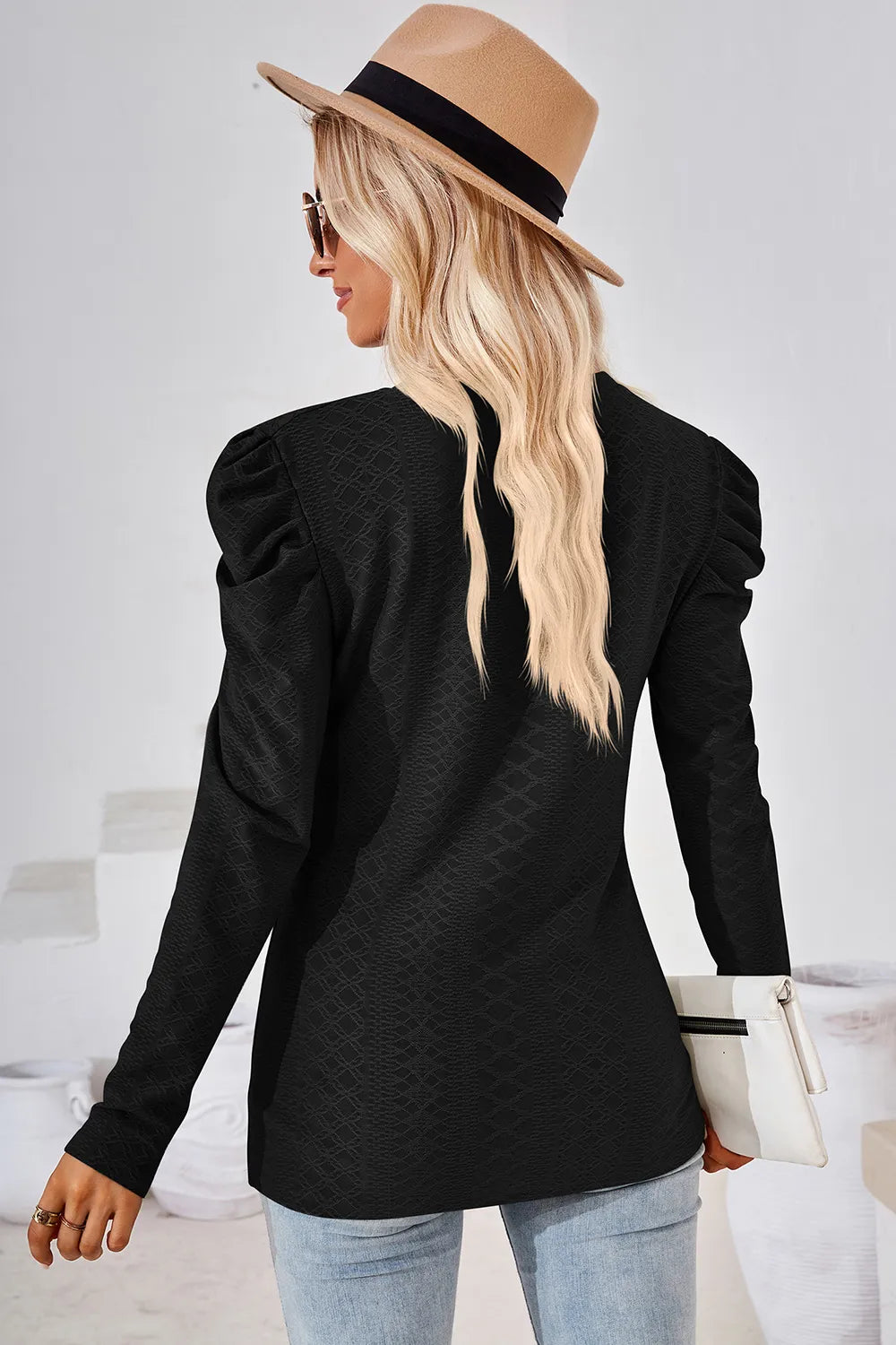 2d22ffb1-3d19-4b78-a31d-e0ede14b1756-Max