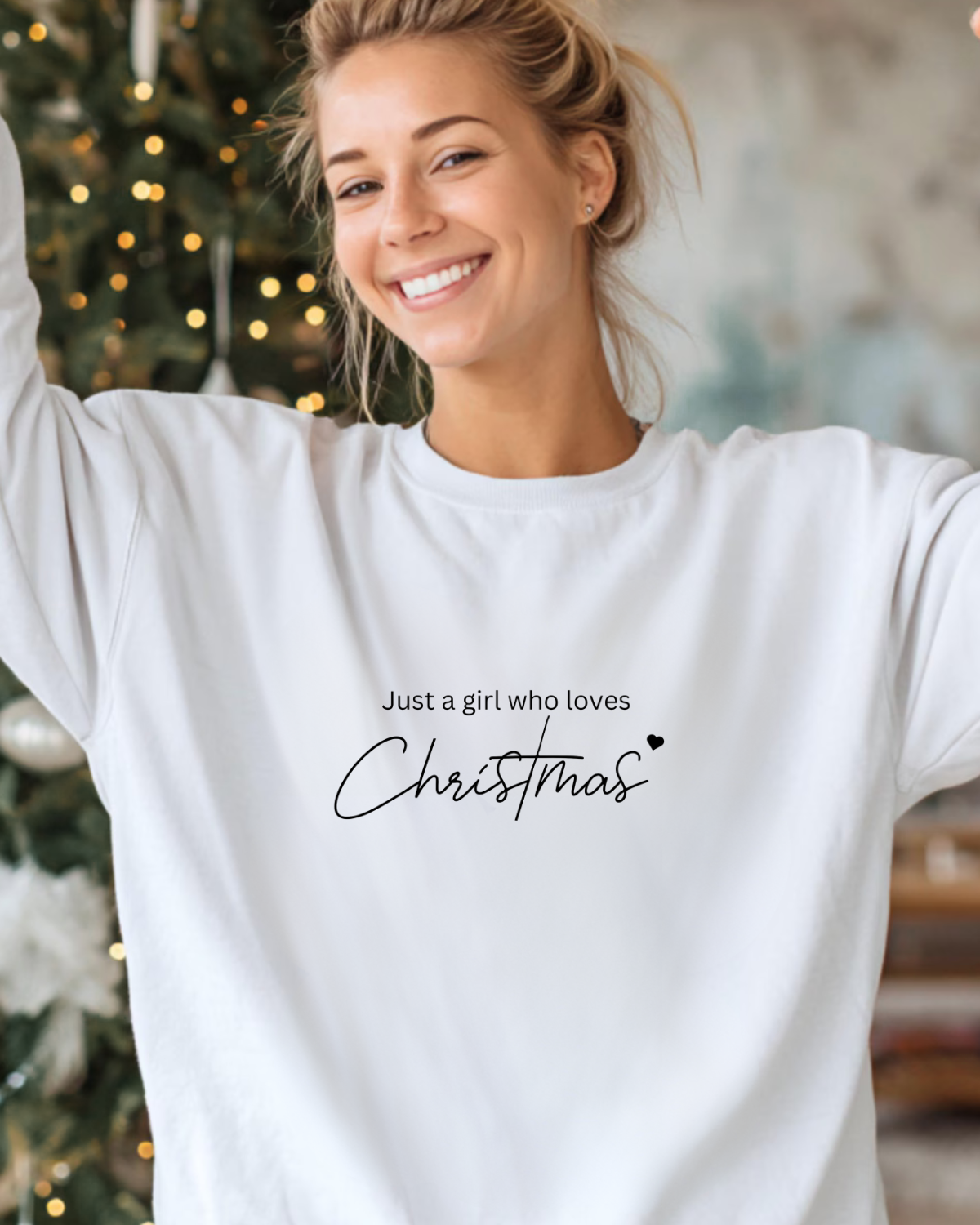 Just a Girl Who Loves Christmas Script, Sweatshirt