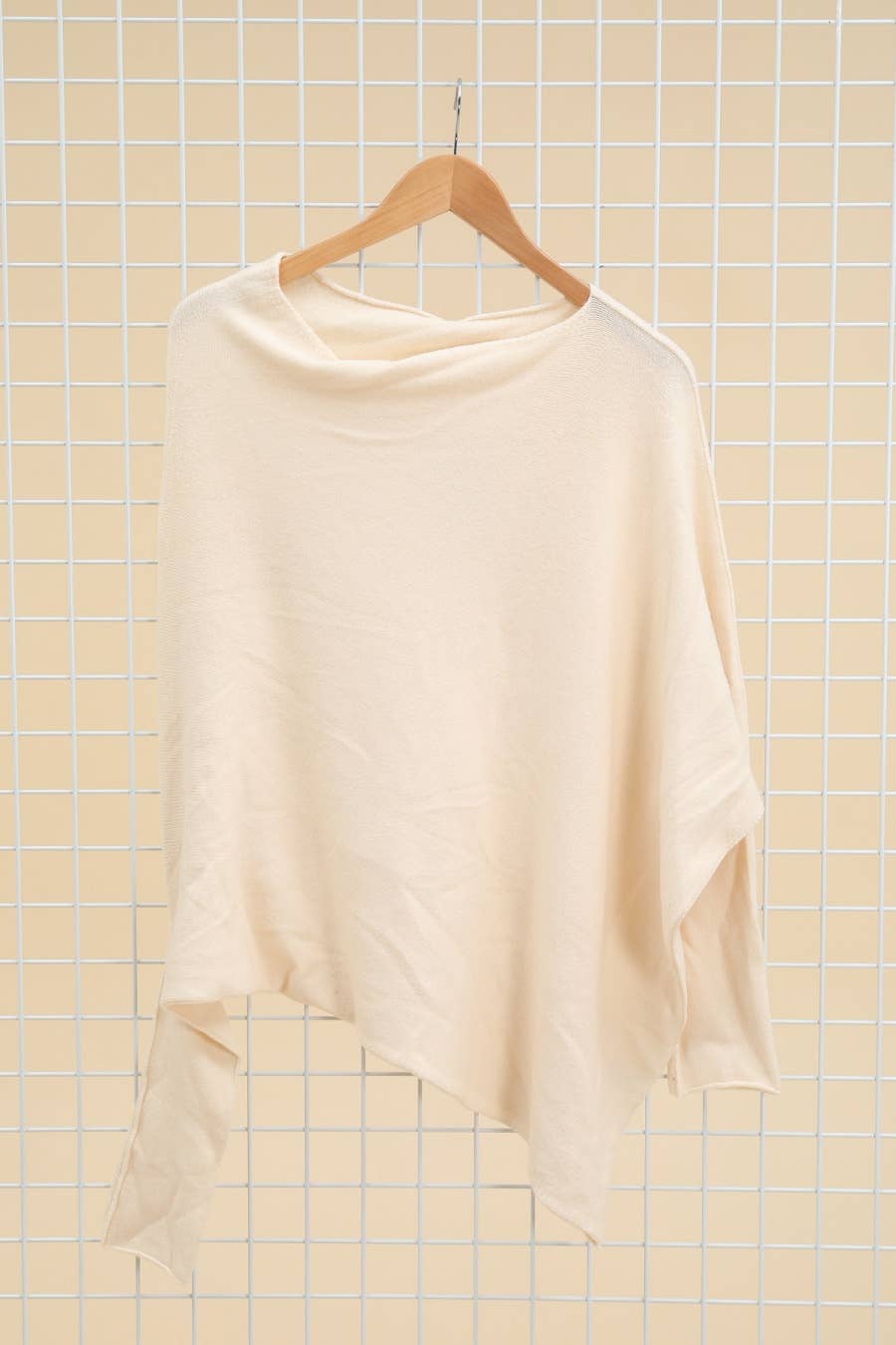 LÉA & LUC - ASYMETRICAL CASHMERE BLEND SWEATER (SHIPS IN 3-4 WEEKS)