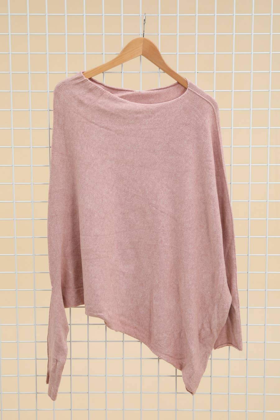 LÉA & LUC - ASYMETRICAL CASHMERE BLEND SWEATER (SHIPS IN 3-4 WEEKS)