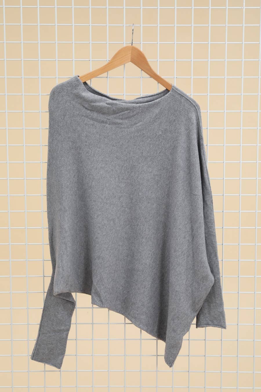 LÉA & LUC - ASYMETRICAL CASHMERE BLEND SWEATER (SHIPS IN 3-4 WEEKS)