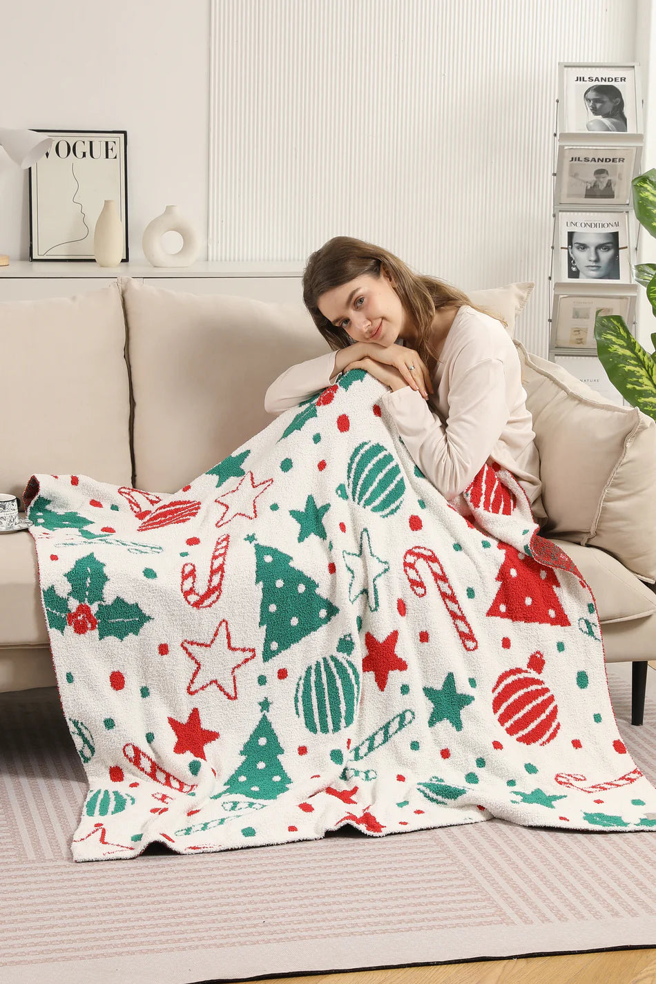 Comfy Luxe Solid Knit Blanket, Festive Tree/Candy Cane (SHIPS IN 1-2 WEEKS)