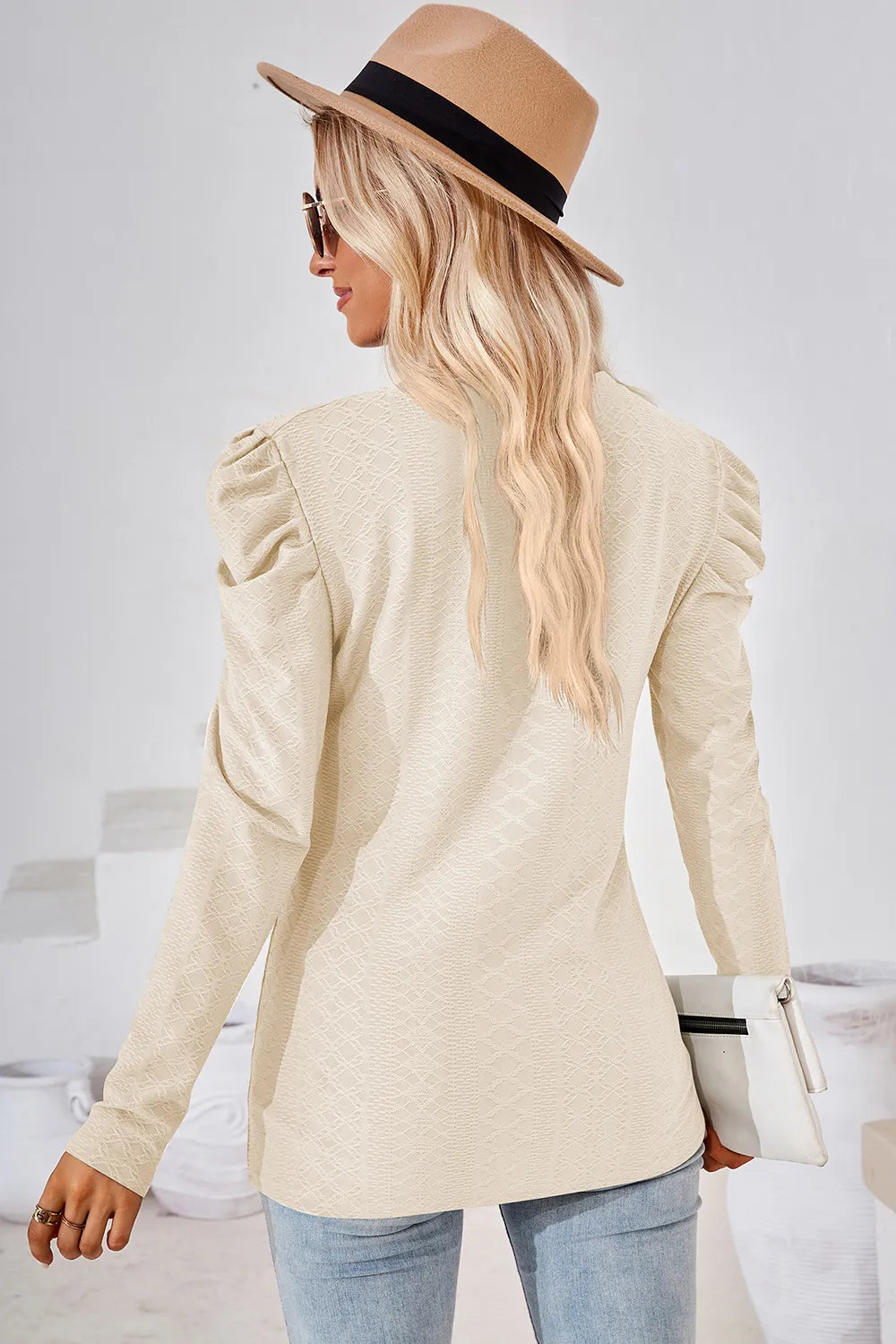 f5066167-adb7-45ec-92d2-353f298d169f-Max